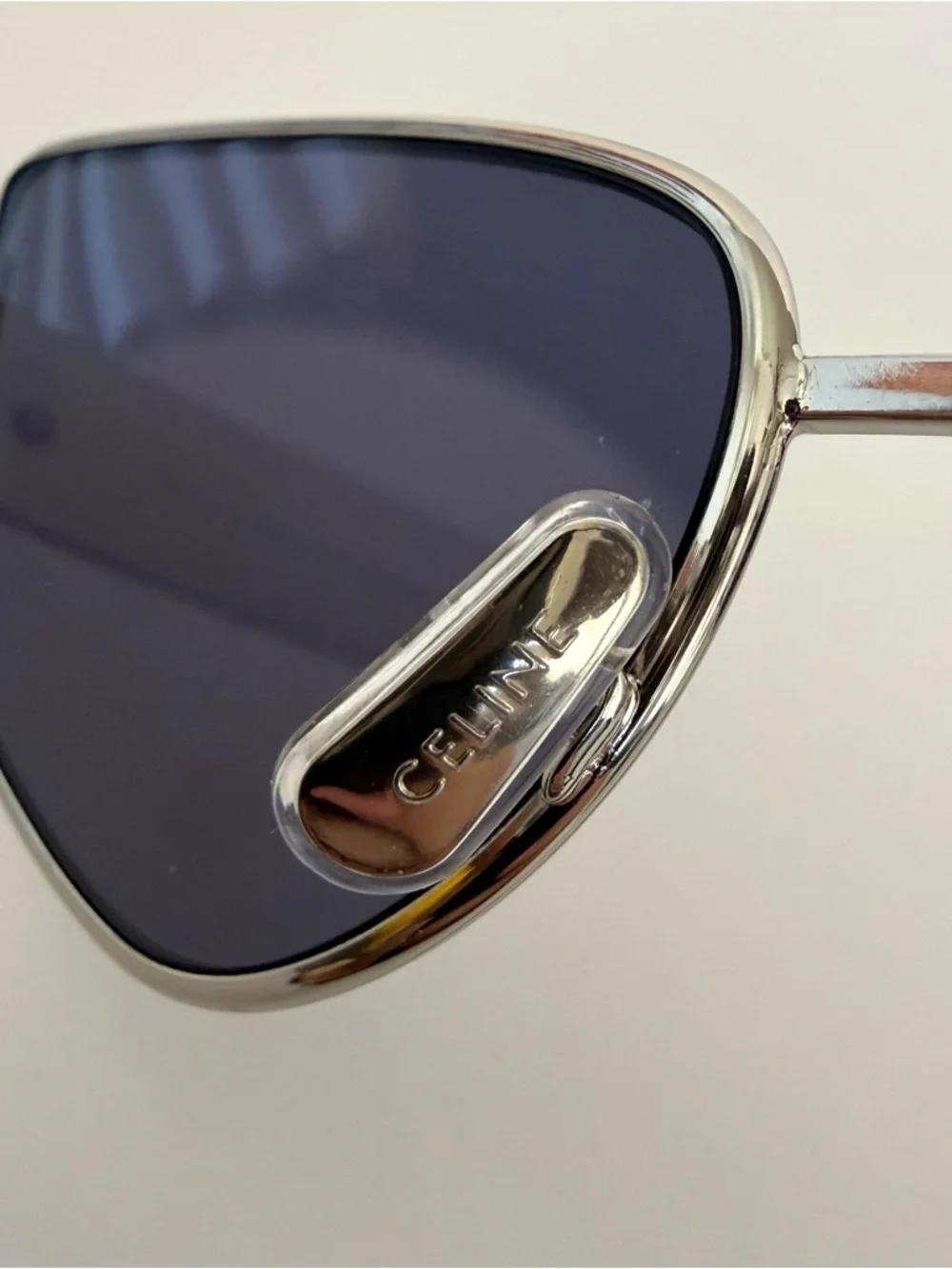 NEW!!! Celine metal Triomphe sunglasses CL40293U 16V Authentic